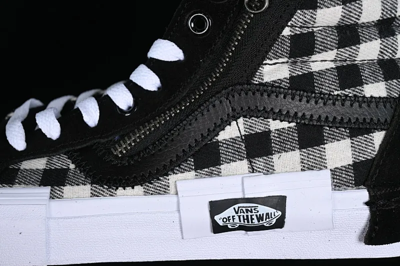 All categories Vans Vans series Vans Hi Vans high-top Vans Vault Sk8-Hi Cap LX Deconstruction New black and white checkerboard high-top canvas vulcanized sneakers VN0A3WM1XOS